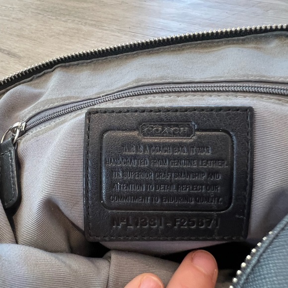 Coach purse - Picture 5 of 6